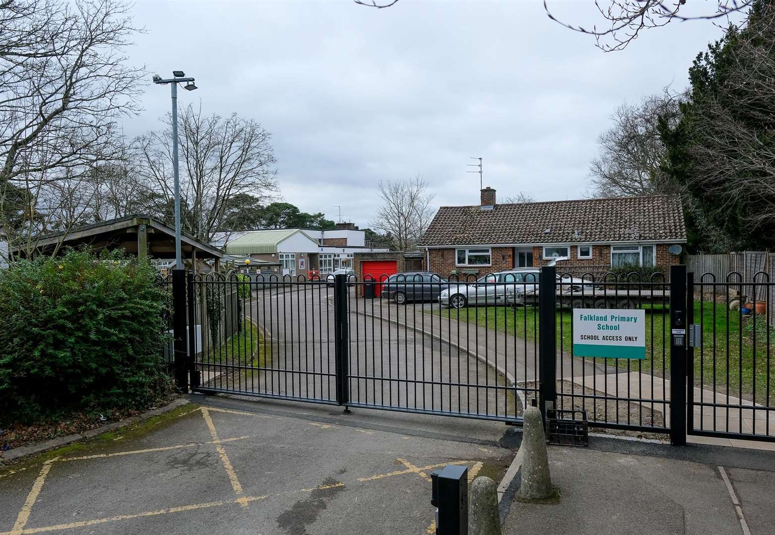 Falkland School