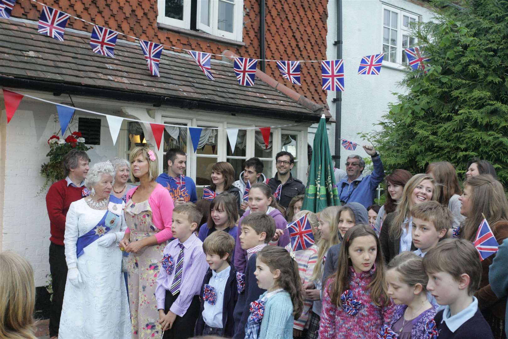 Cottage Inn celebrates the Royal Wedding in Bucklebury