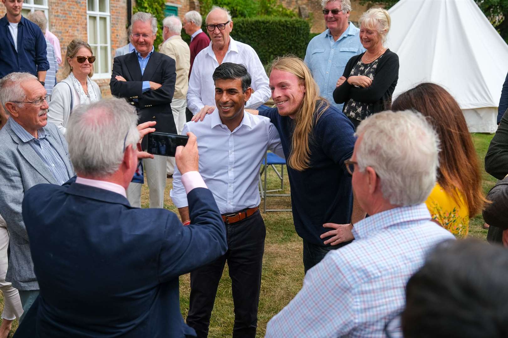 Rishi Sunak meets members of the local Conservative Association