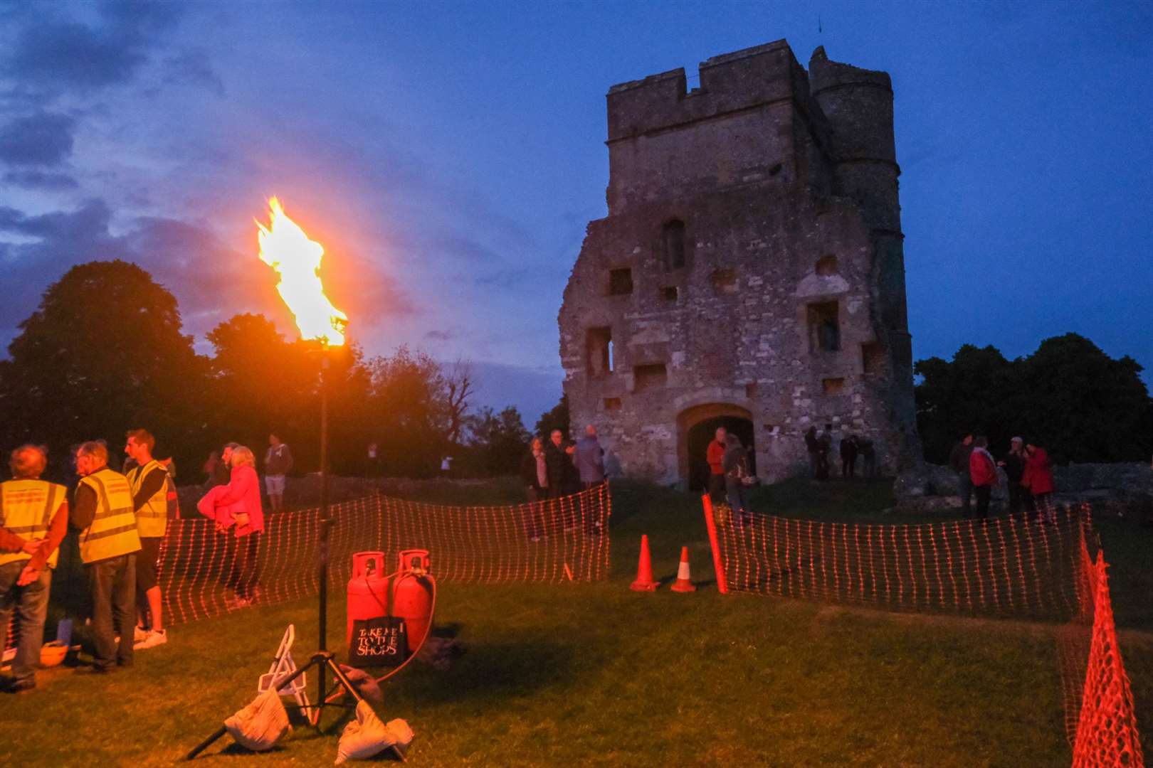 The beacon at Donnington Castle
