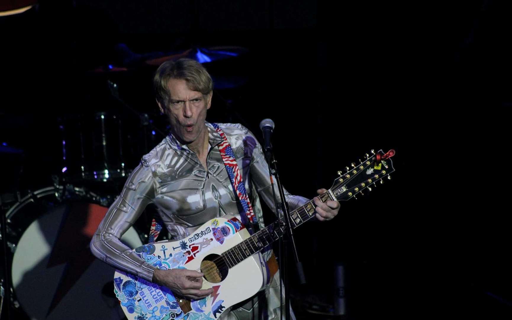 Moonage: The Best of Bowie Tribute
