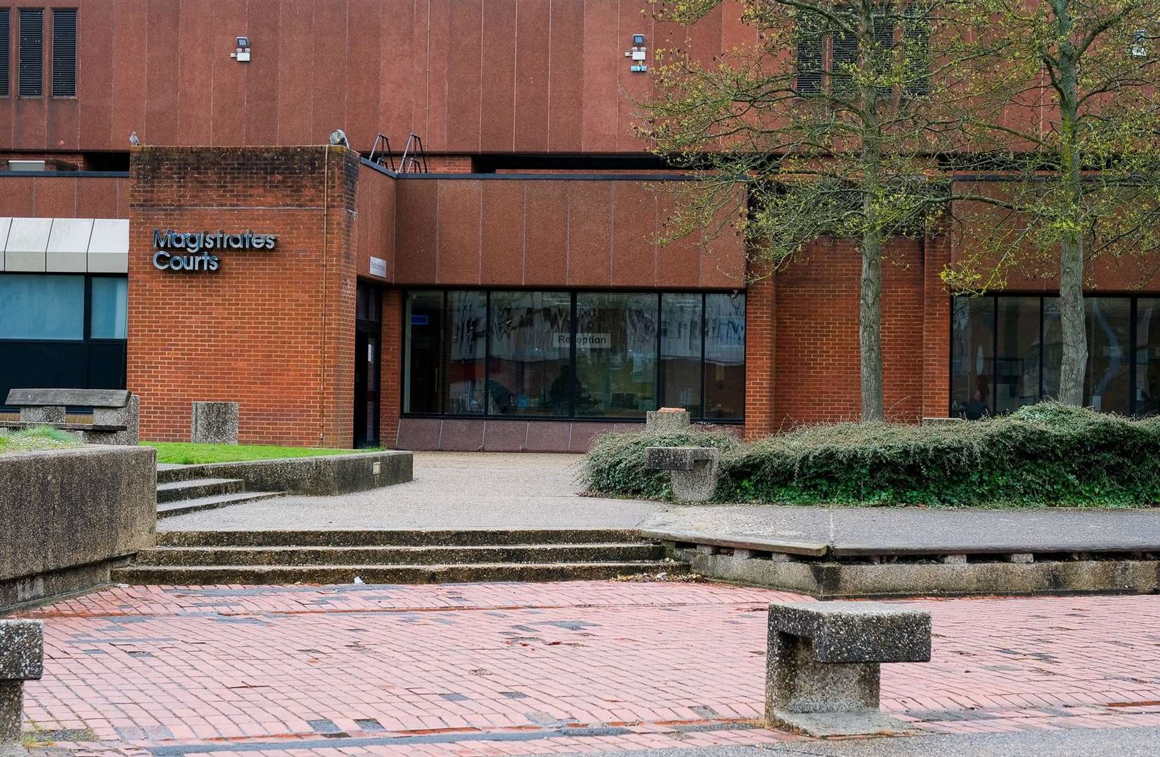 Reading Magistrates Courts