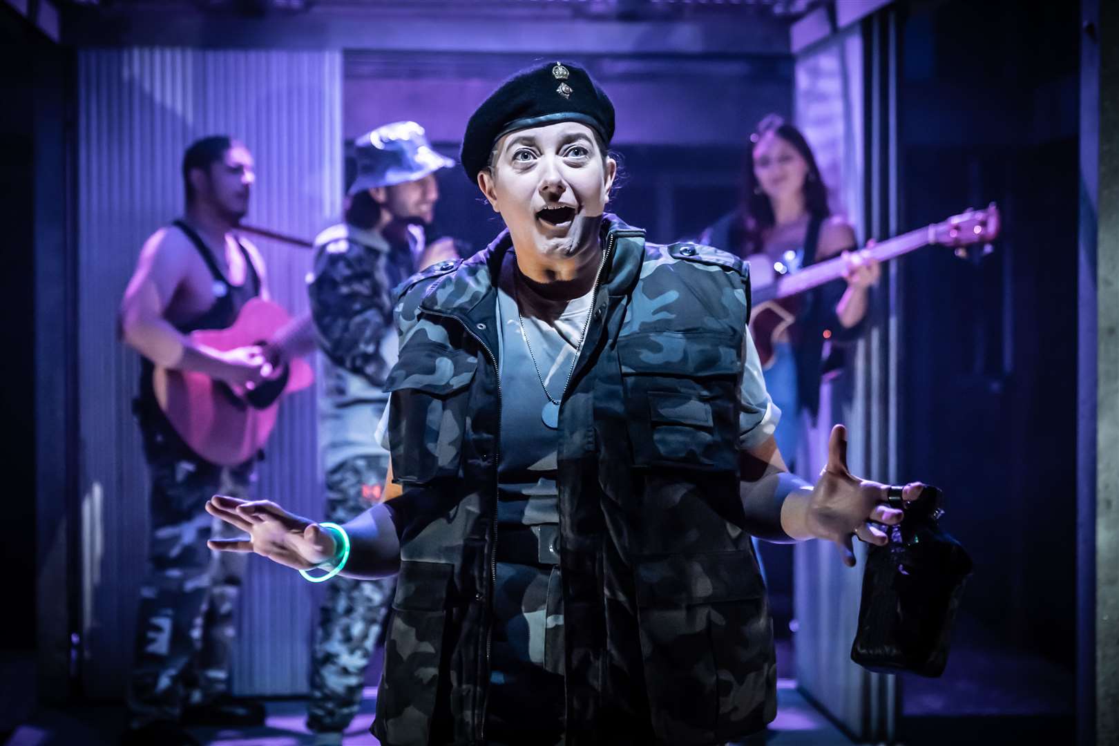 Othello The Watermill Theatre Photo Marc Brenner