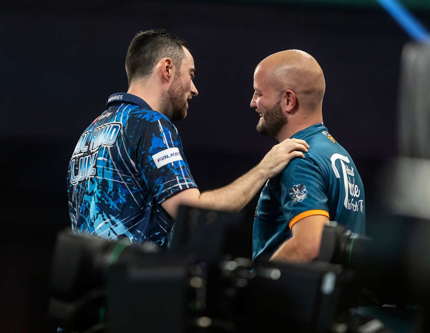 Luke Humphries opened his World Championship title defence with a routine win - Photo: PDC