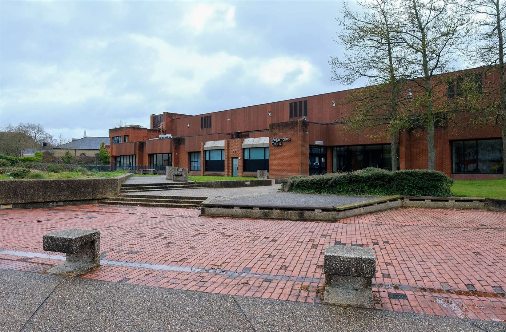 Reading Magistrates Courts