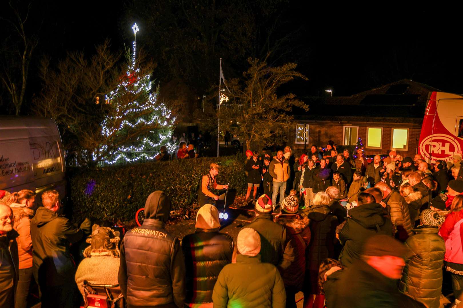 Tadley Christmas Lights Switch On