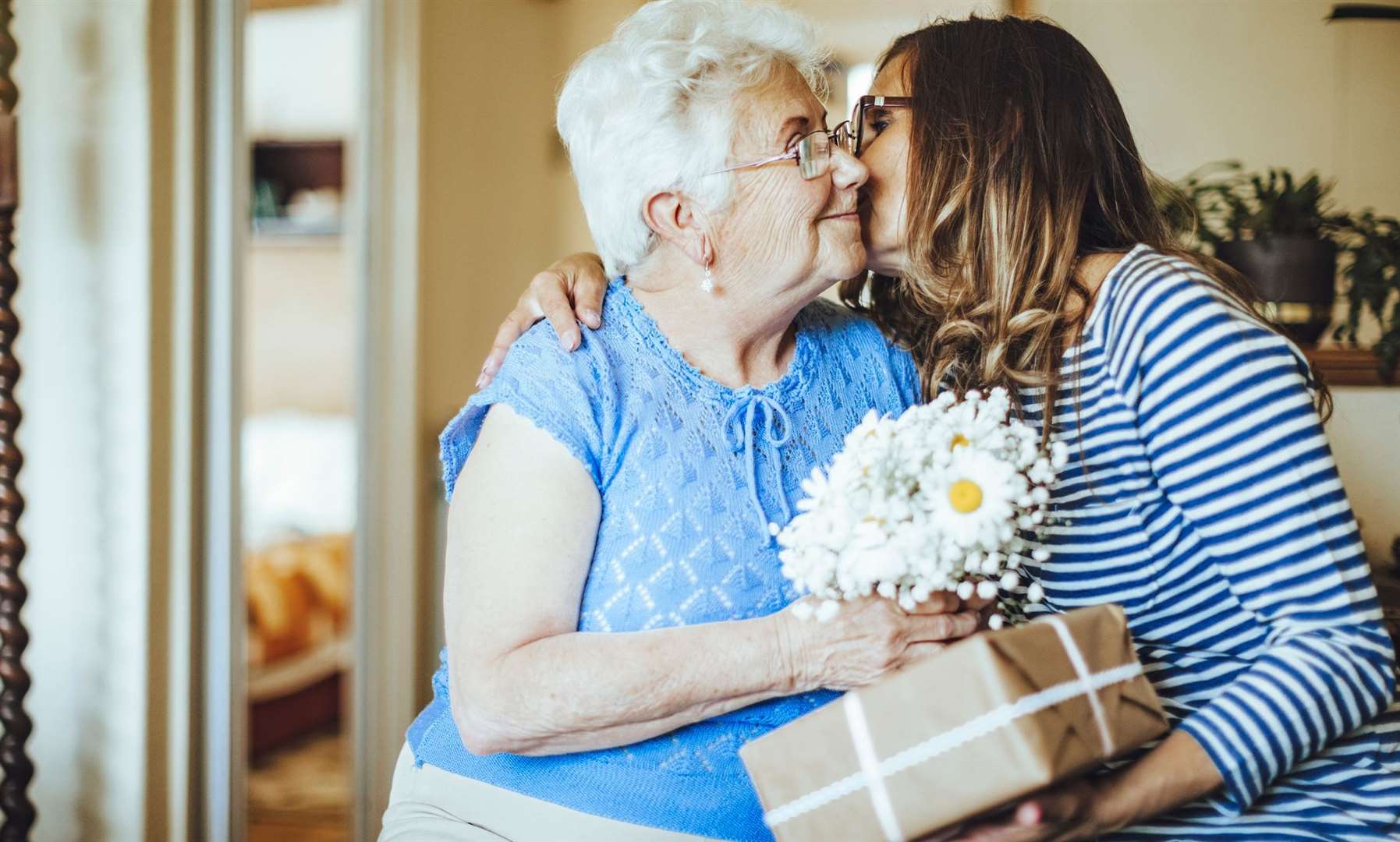 Mum’s have an average of nearly £45 spent on them per child on Mother’s Day