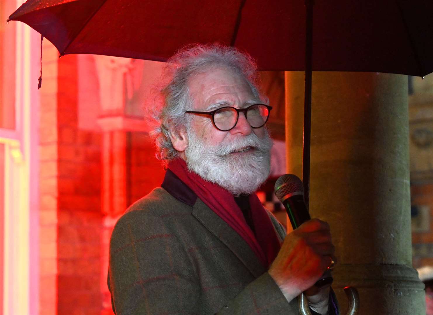 Hungerford Christmas light switch on