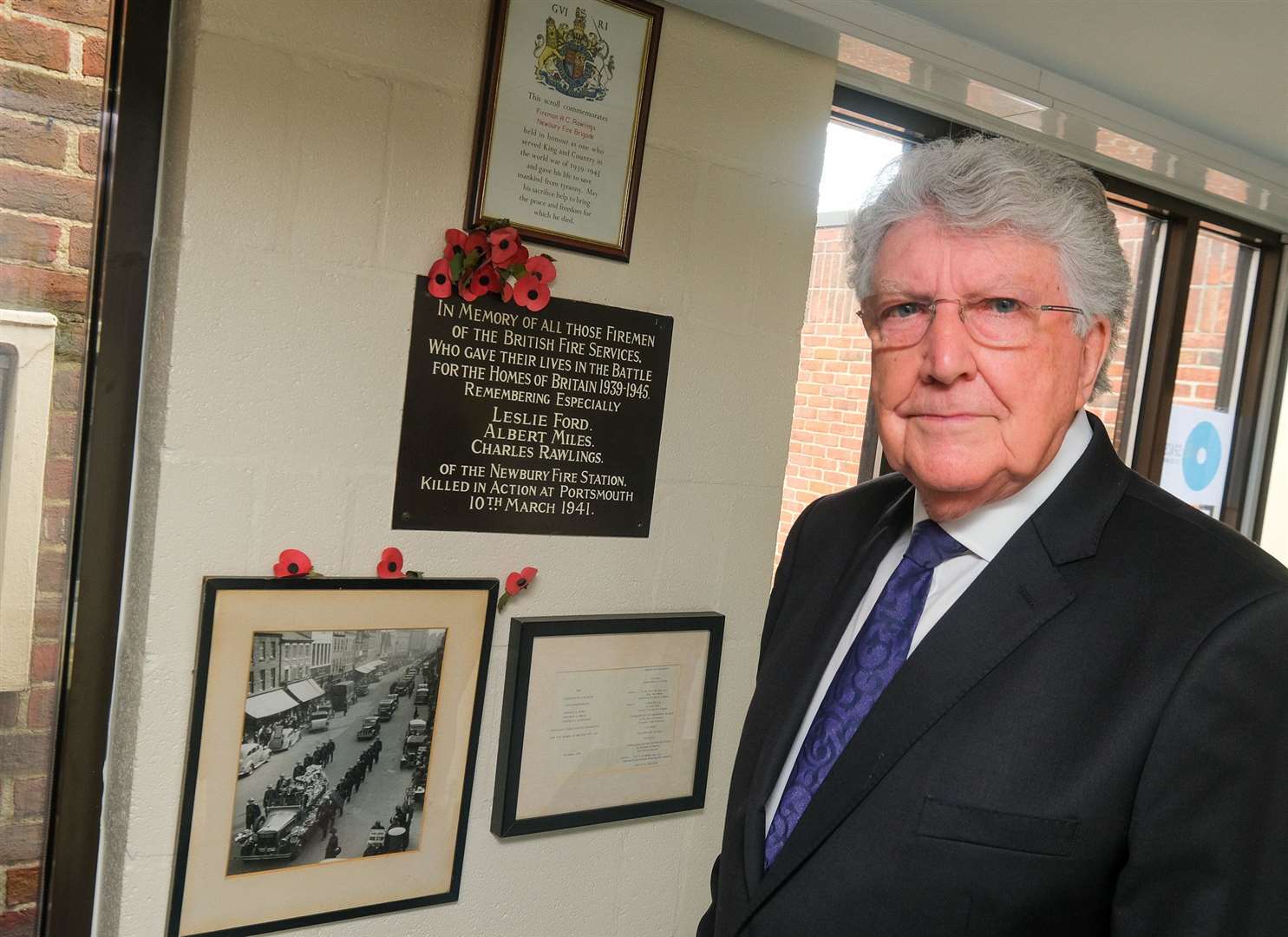Geoff Miles, 82, remembers his father's sacrifice at his memorial in Newbury Fire Station