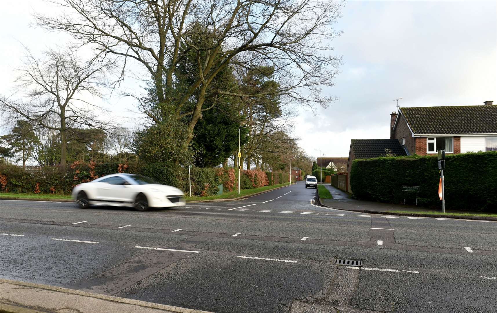 Warren Road Junction onto Andover road - Sandleford Link Development Ref: 03-0516B