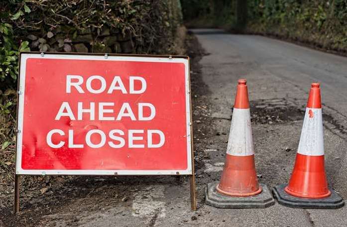Newbury road to close for lifting accommodation units for NHS staff