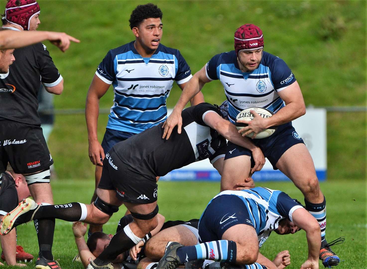 Blues battle Devizes