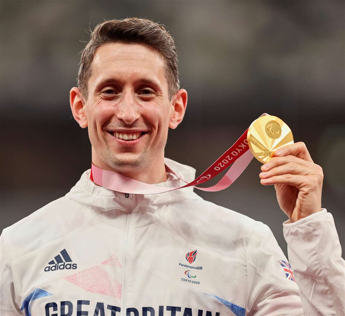 Broom-Edwards with his gold medal at Tokyo 2020. Picture by Image Comms