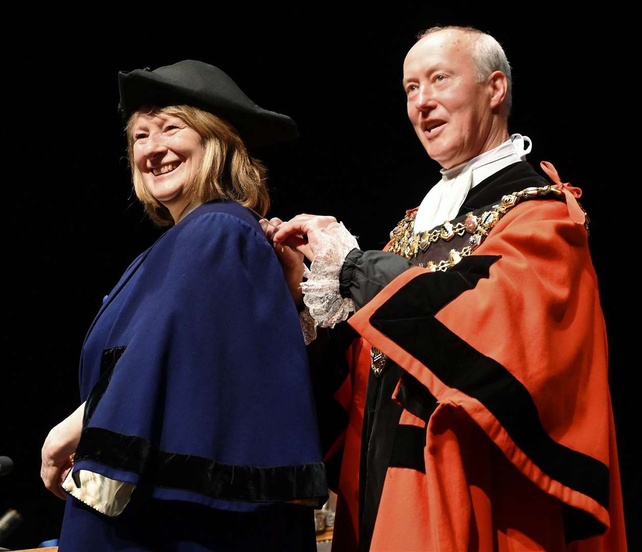 Mayor Nigel Foot investing his wife, councillor Sarah Slack, as his mayoress