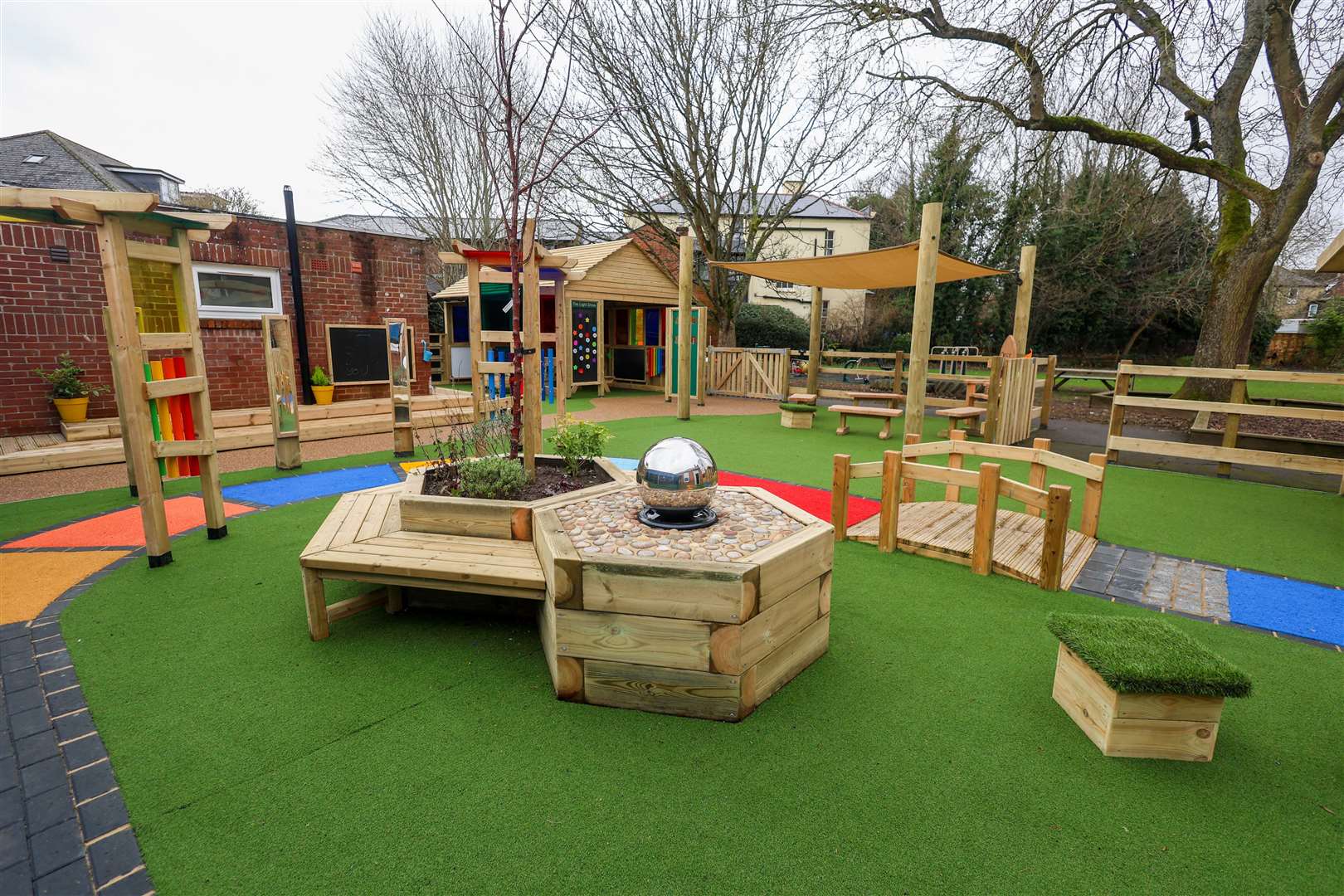 Speenhamland School - Keevill oudoor space opened by pupils and Andy Stevenson