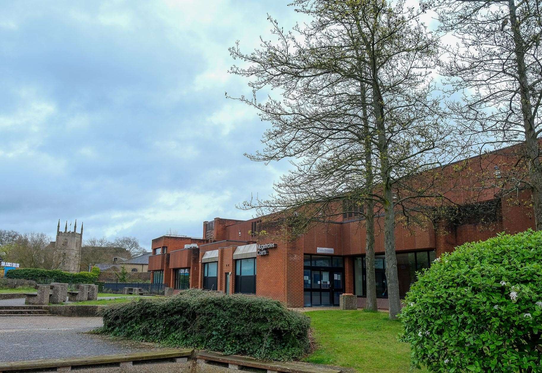 Reading Magistrates Courts