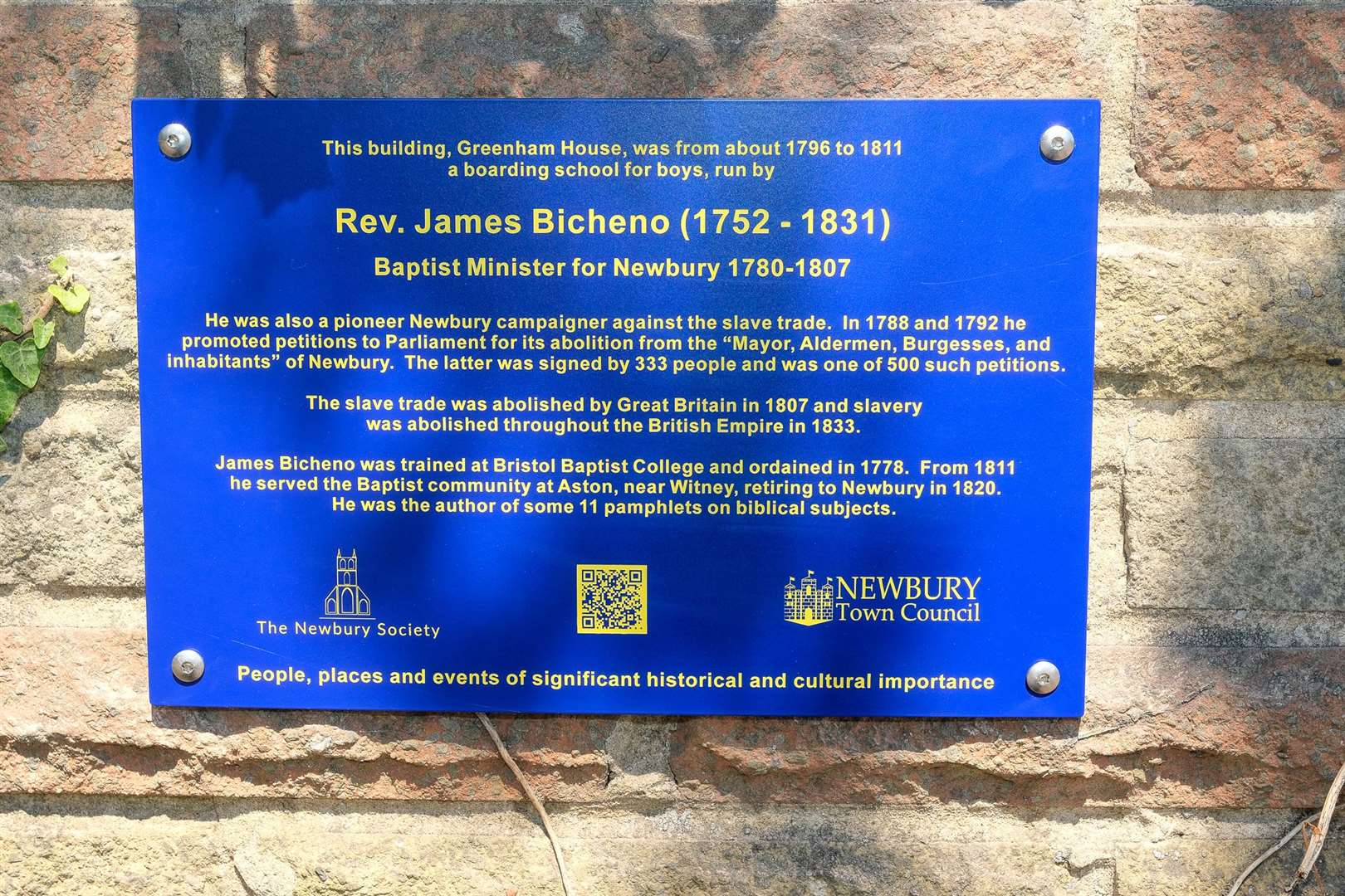 The blue plaque at Greenham House