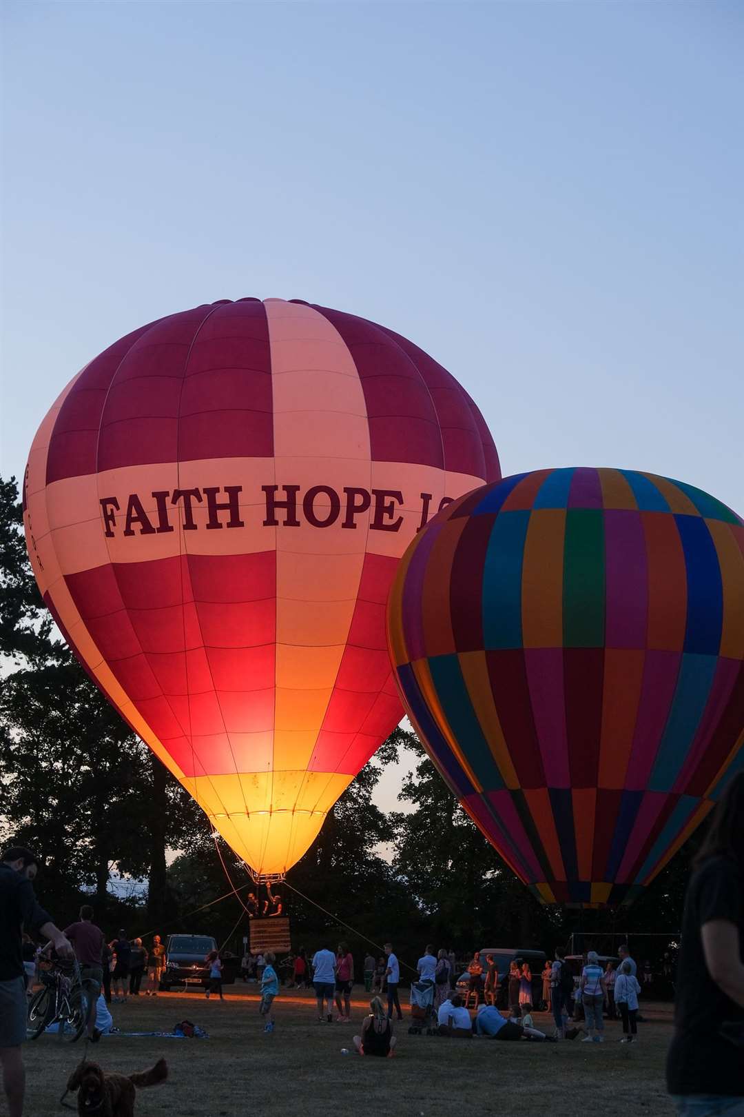 Streatley Recreation Ground - Hot air balloons