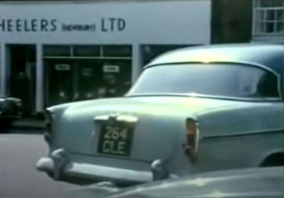 Newbury: Jaguar MK2 drive from London to Bath in 1963