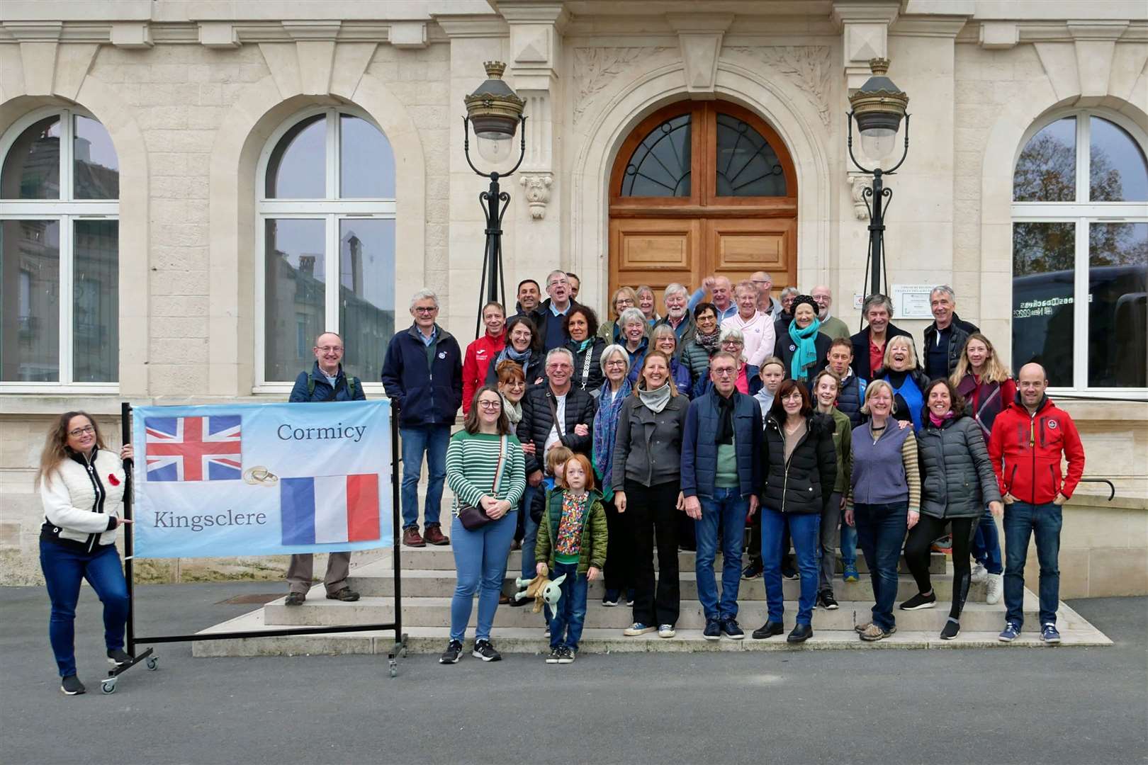 On the morning of Sunday, November 3 on the steps of the town hall, before the Kingsclere group bid its hosts goodbye