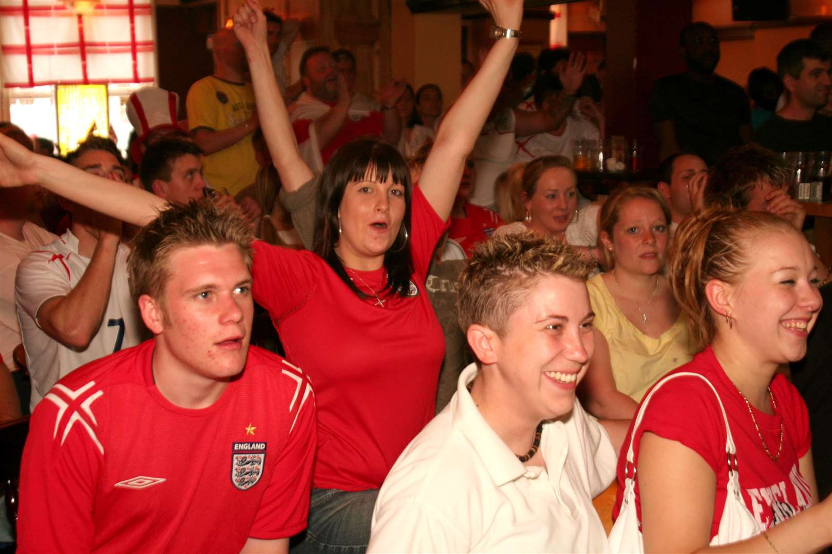 Win for England at the Berkshire Tavern in the World Cup 2006