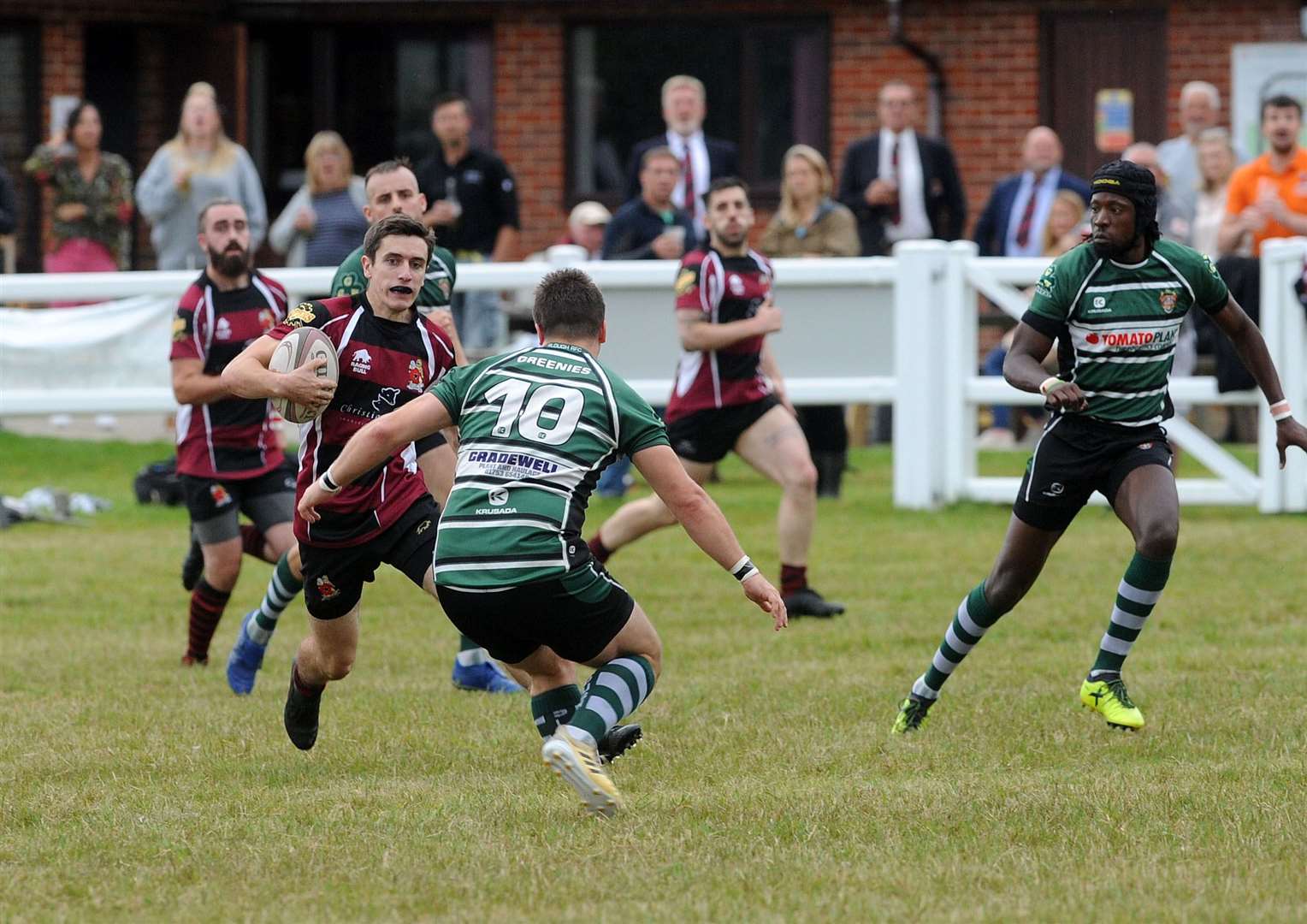 Hungerford make a break