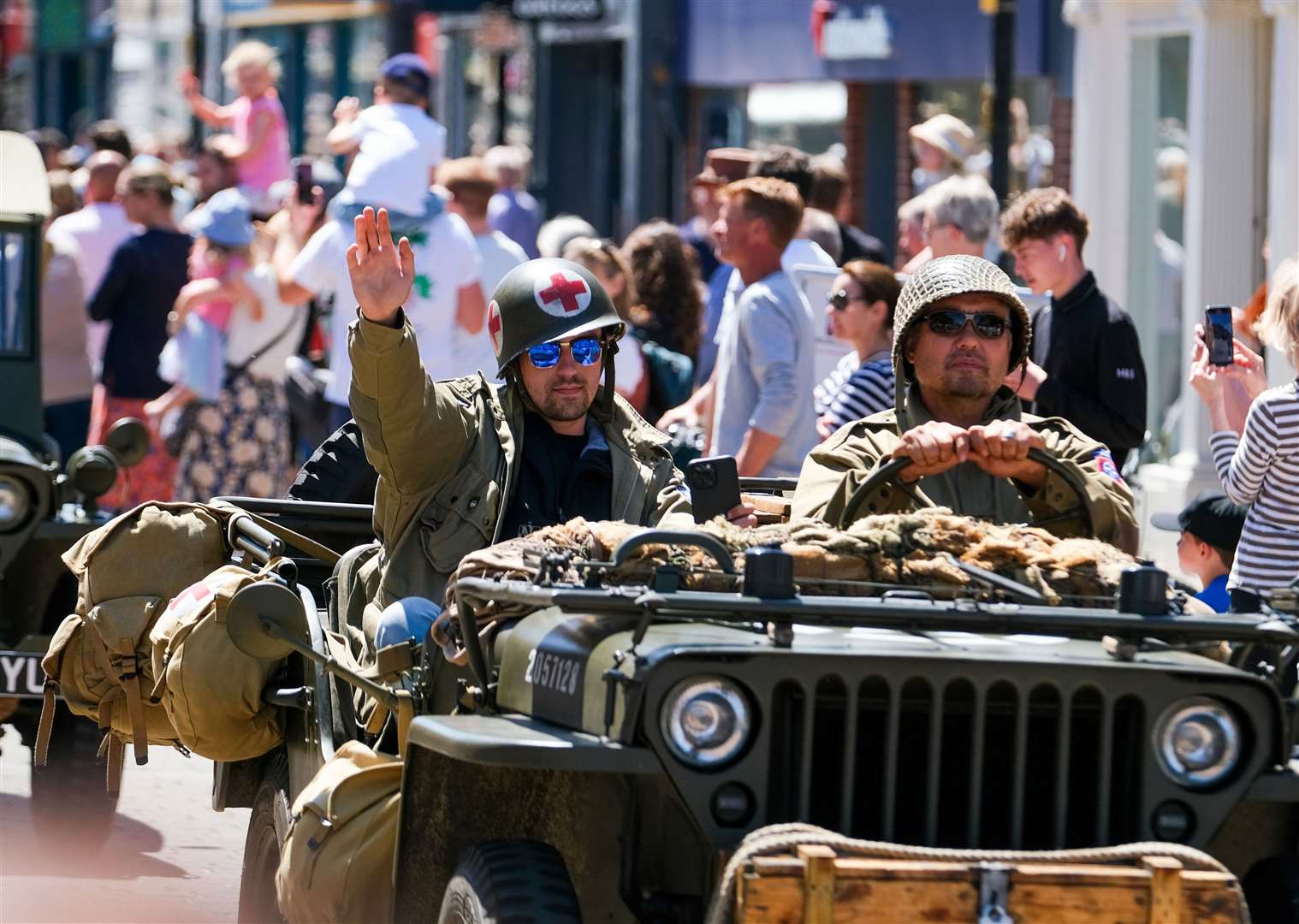 D-Day 80th Anniversary Convoy coming through Newbury