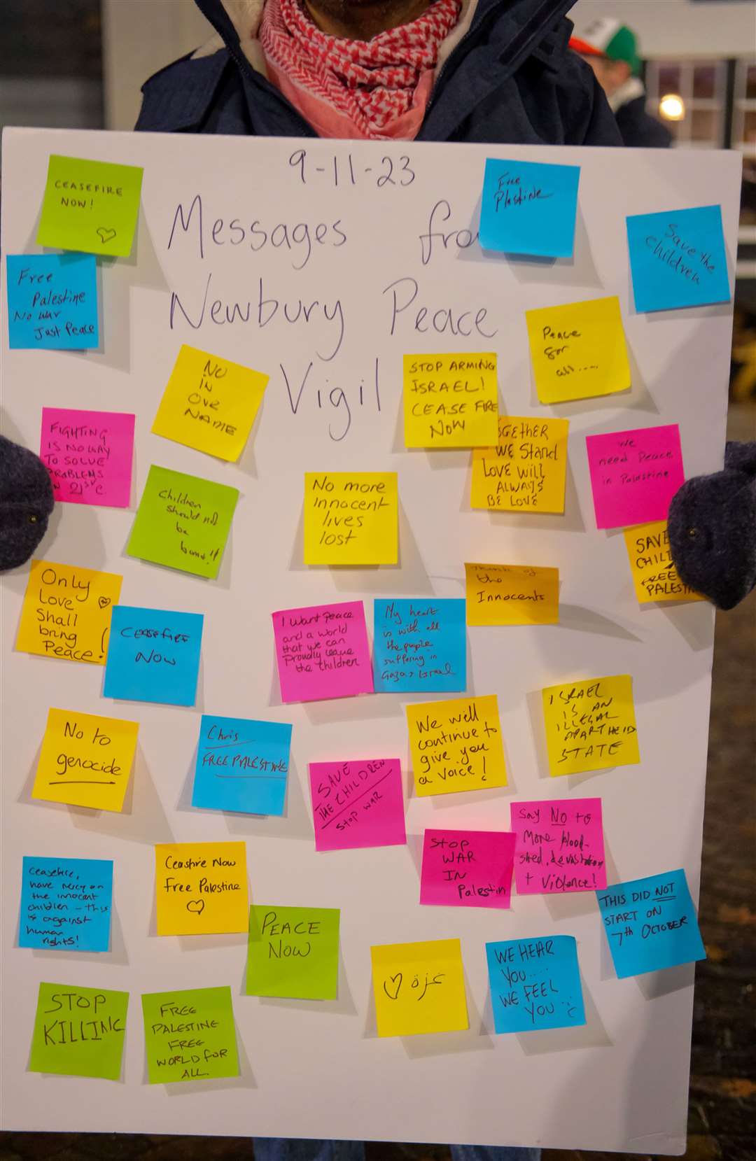 Messages written at Newbury peace vigil will be presented to West Berkshire Council