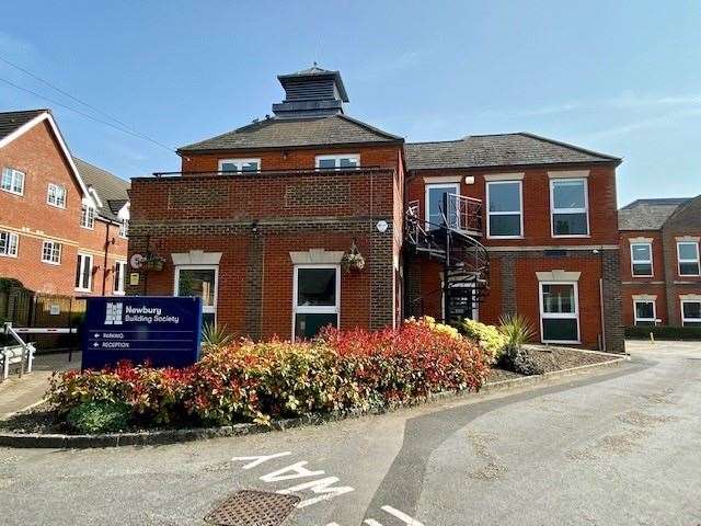 90 Bartholomew Street, Newbury