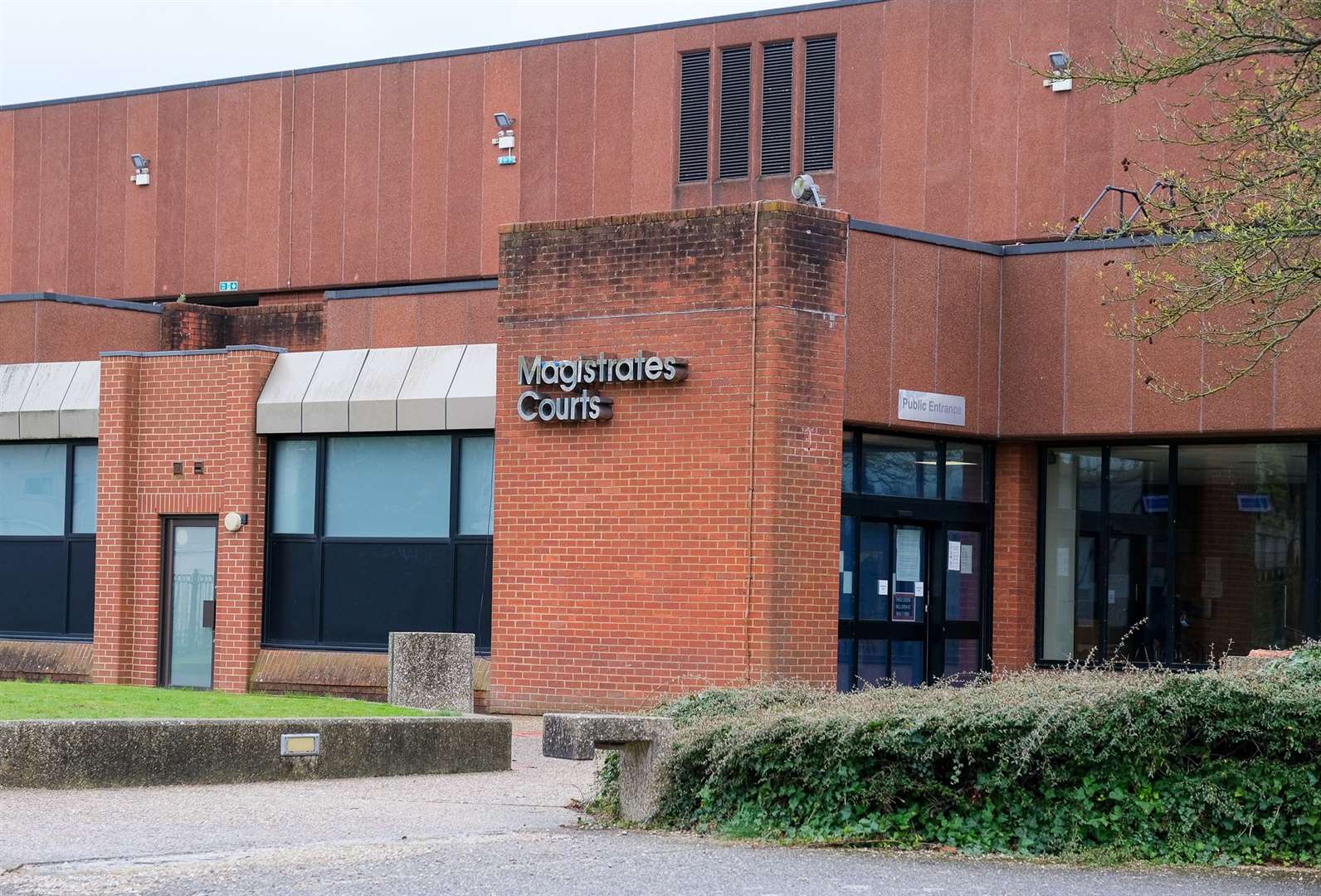 Reading Magistrates Courts