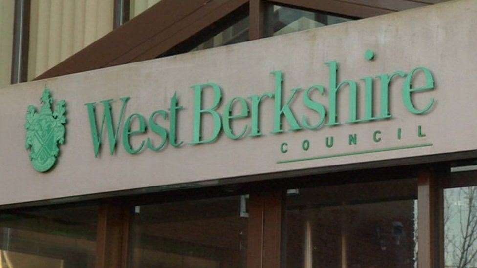 West Berkshire Council (56469057)