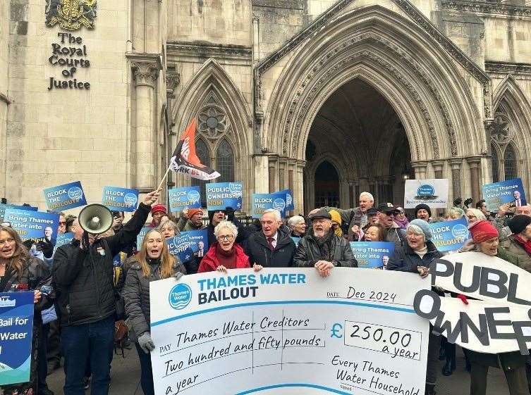 Newbury campaigners were at the Thames Water protest in London