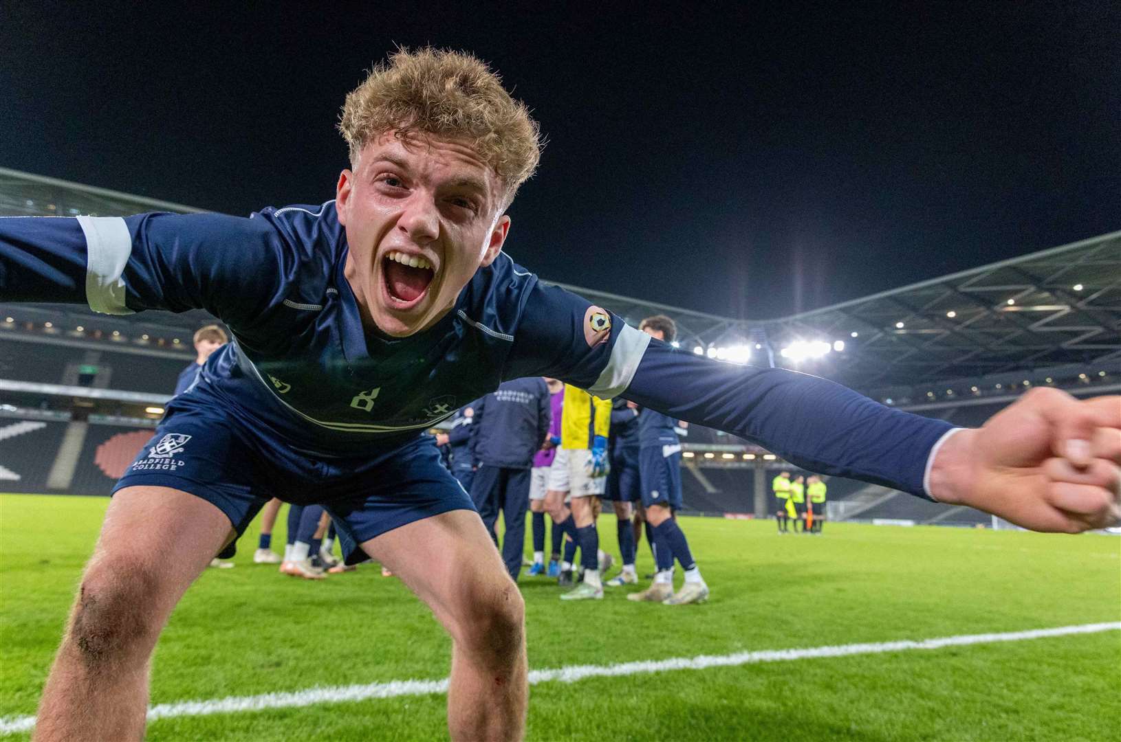 Bradfield College sixth former, Carter-Blue Bowdery, has been offered a professional contract by Reading