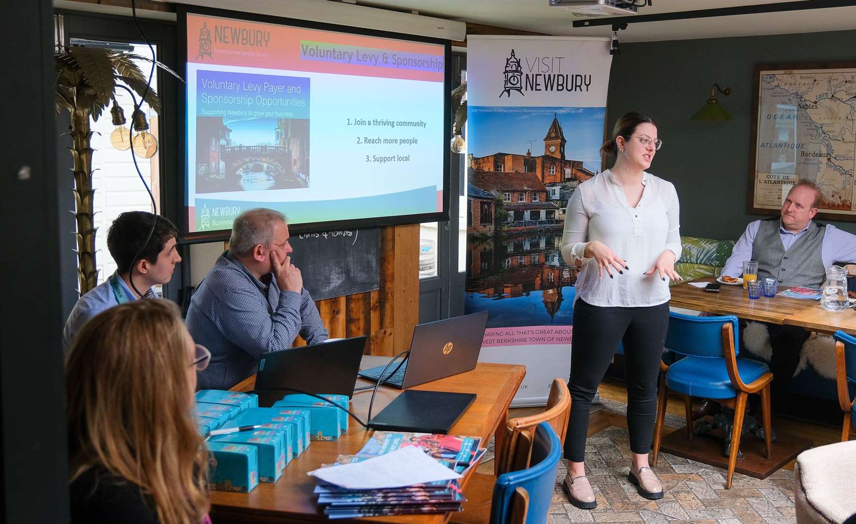 Newbury Weekly News marketing consultant Rachel Edwards