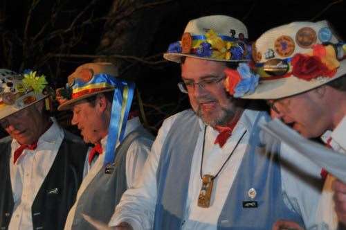 Icknield Way Morris sing at The Bell's wassail, picture Geoff Fletcher
