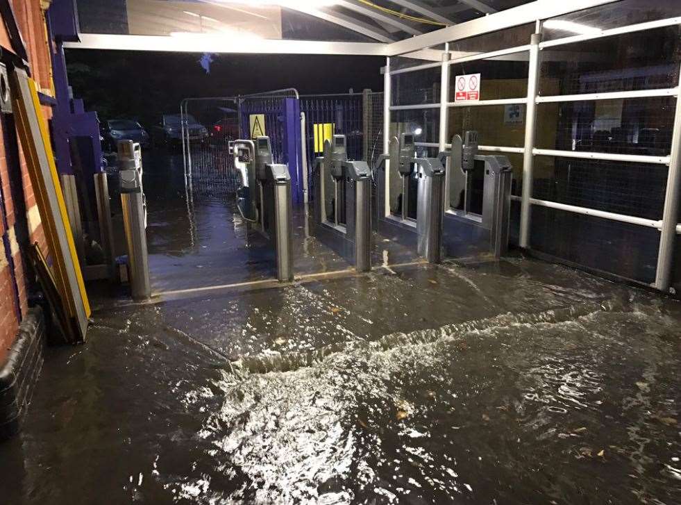 Entrance to Newbury Railway Station Picture: Ben Wood 2016