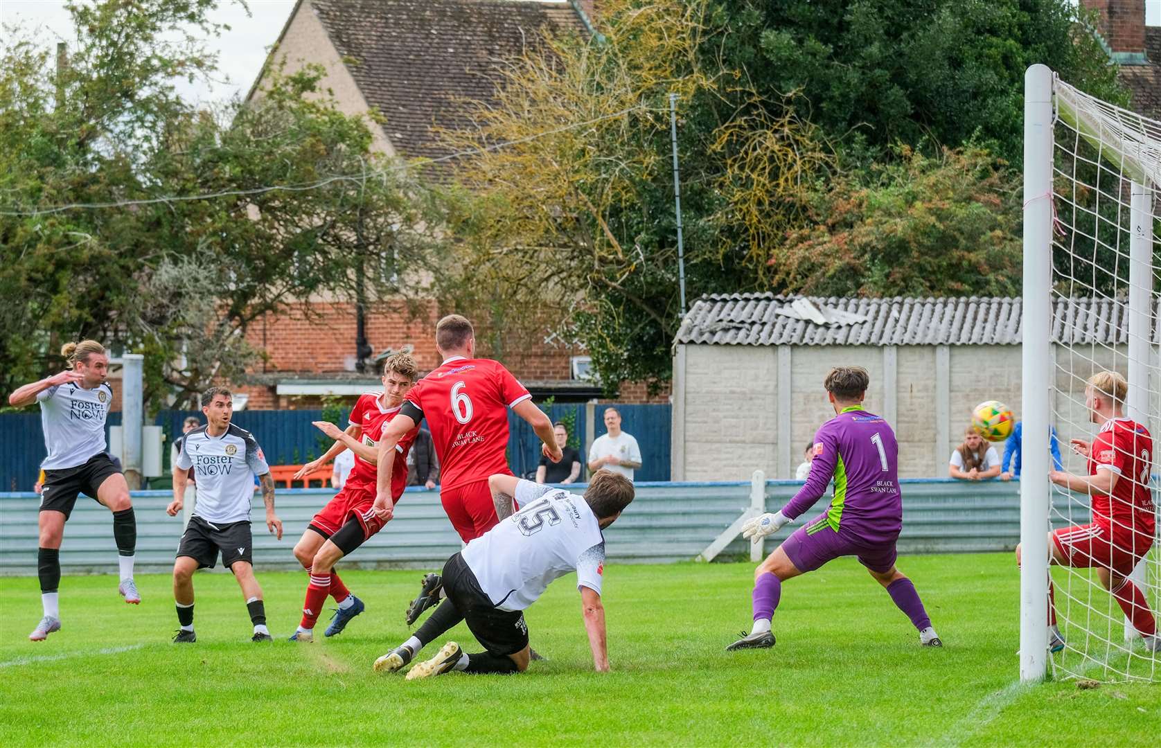 Conor McDonagh scores Hungerford’s second goal against Didcot
