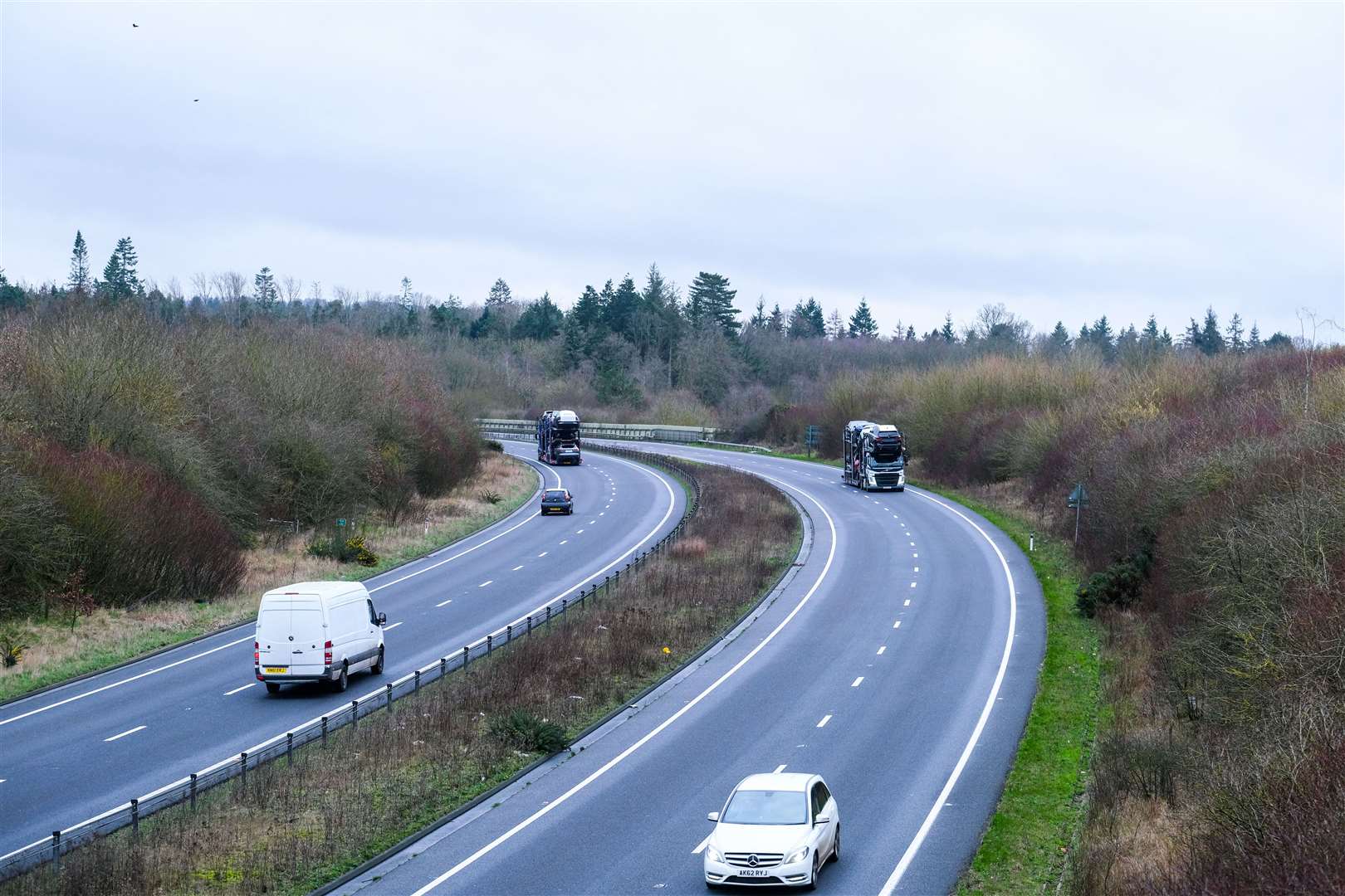 A crash is causing delays on the A34 this morning (stock image)