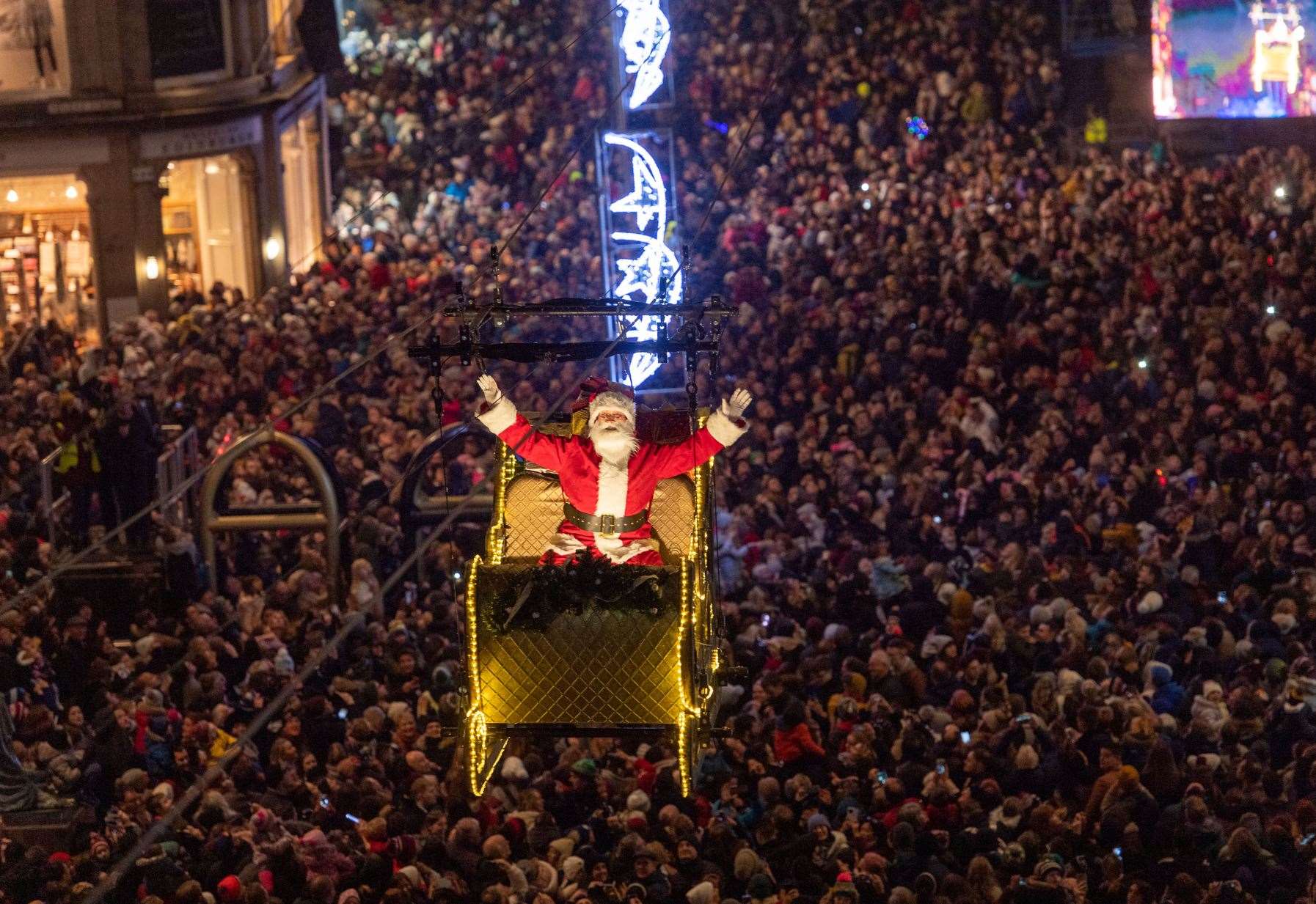 Attractions revealed for the Great Christmas Carnival at Newbury Racecourse