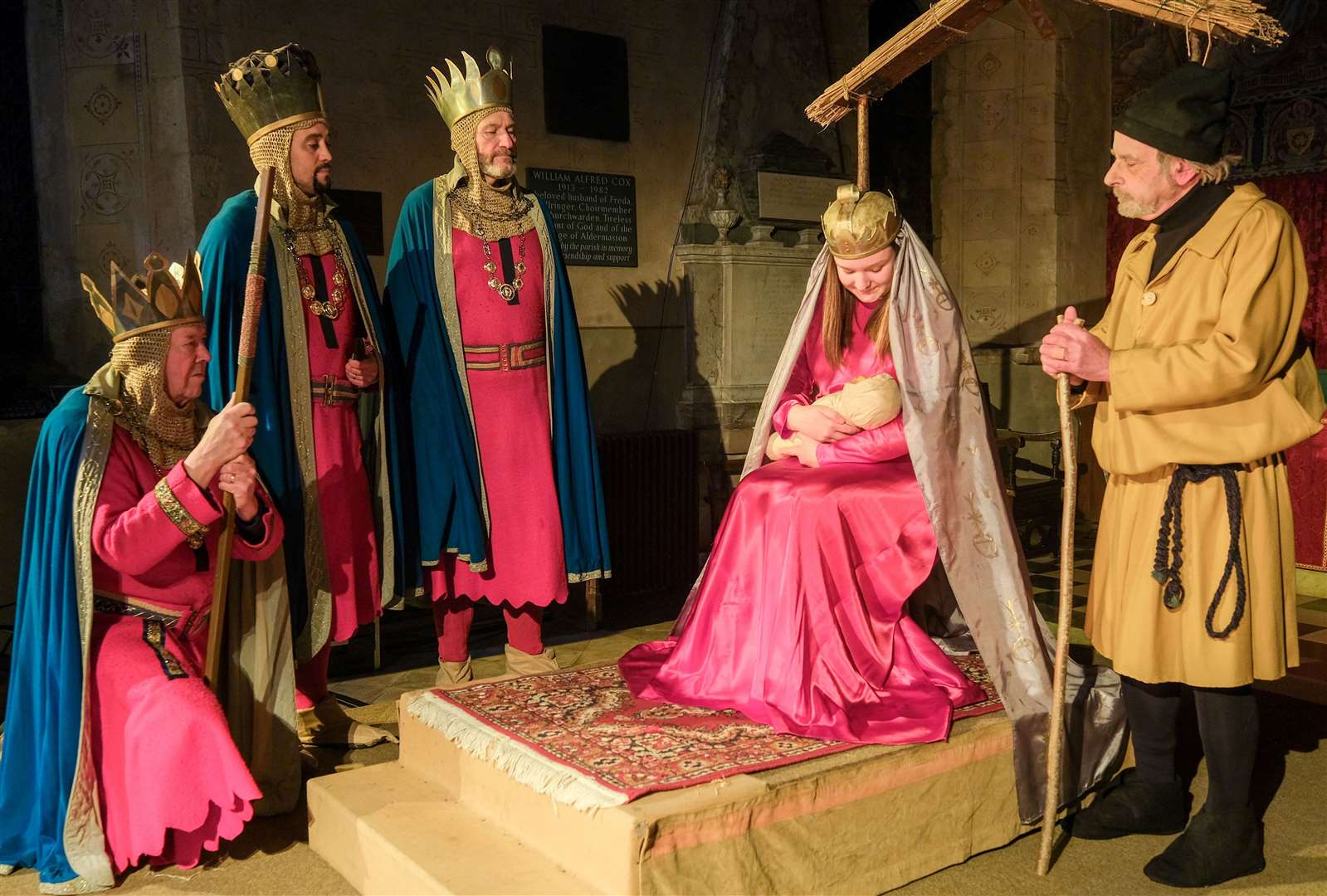 Aldermaston York Nativity Kings - Chris Goodchild, Warwick Brown, Peter Faulkner Mary - Gabriella Dance Joseph - Philip Hull Ref: 48-0723 M