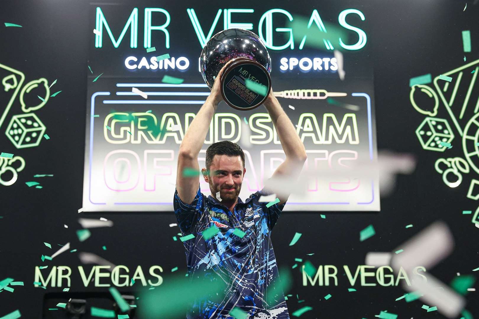 Luke Humphries wins his second major title in 42 days