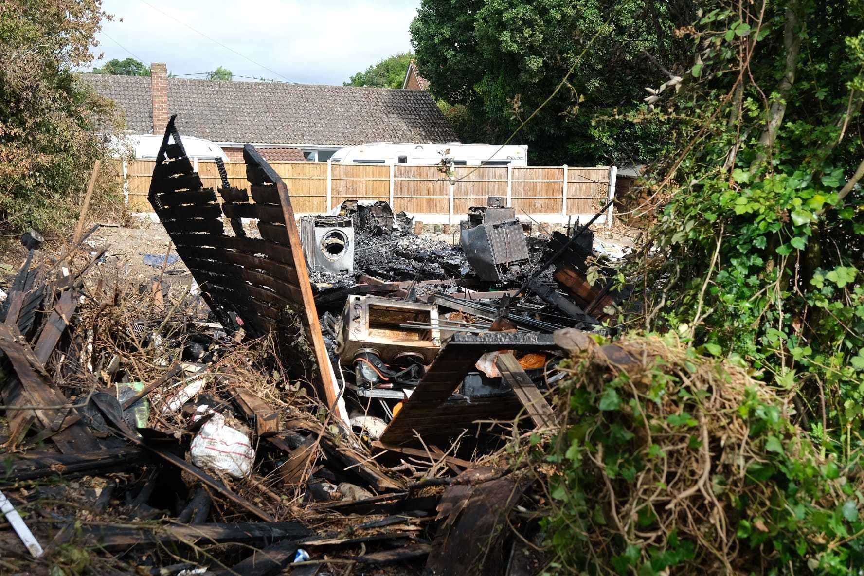 A fire overnight has destroyed a caravan in Pinks Lane, Tadley