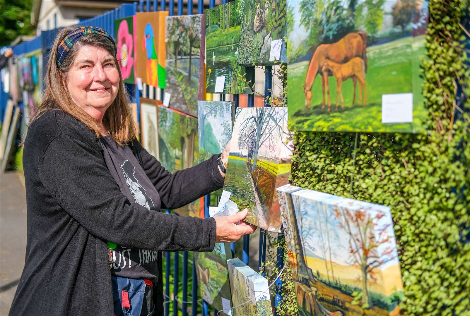 Artist Pamela Pheasant