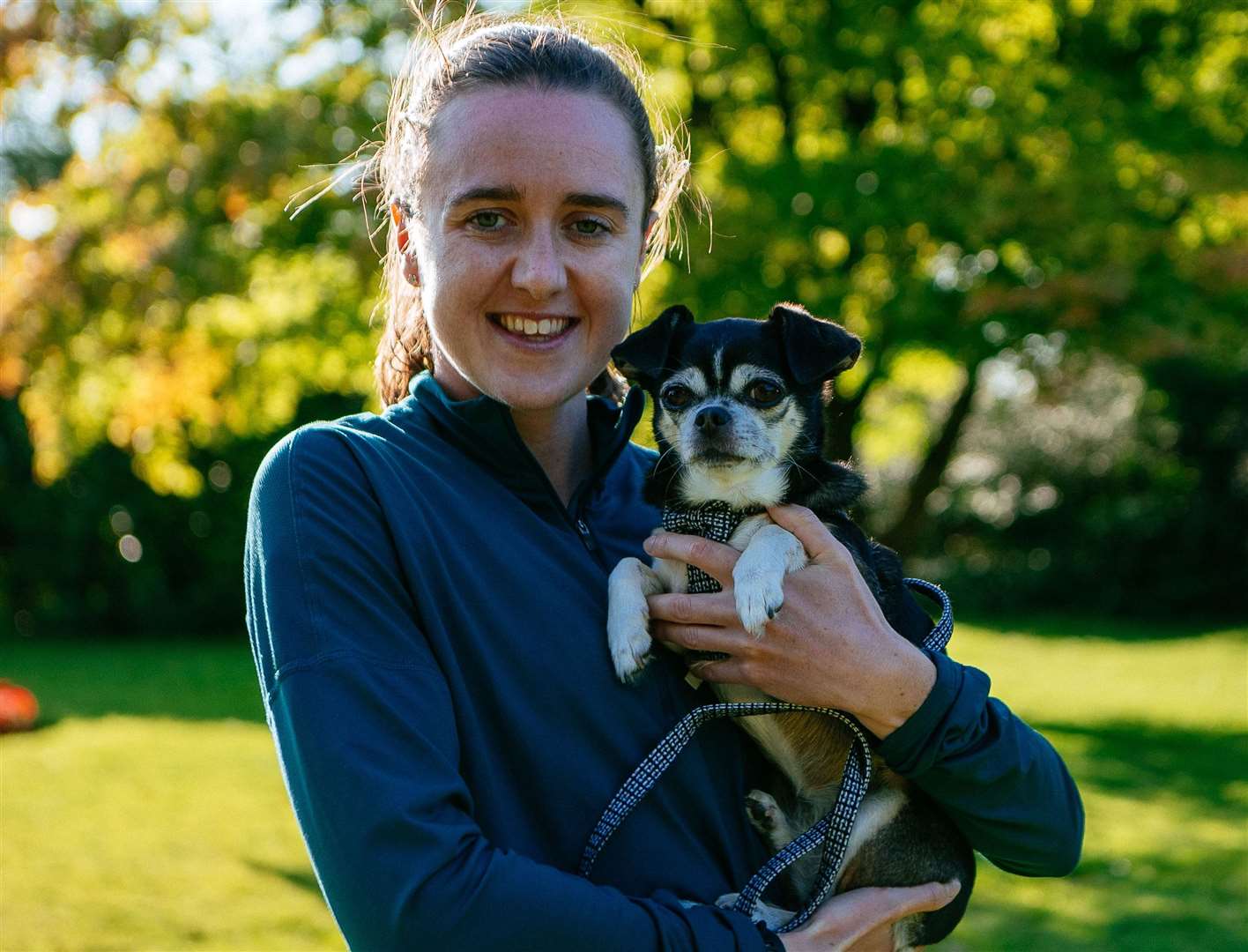 British 1500 metre record-holder Laura Muir poses with Dollie for the YuMOVE Wagletics campaign