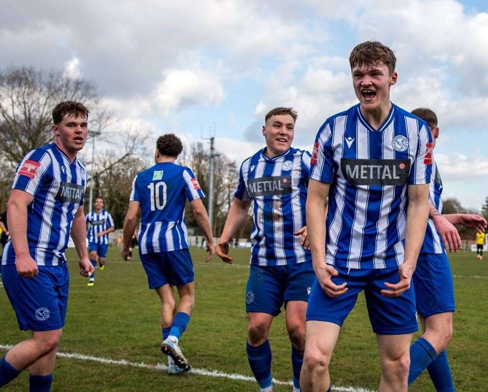Oli Bourne scored a late equaliser for Thatcham Town - Photo: Paul Roberts