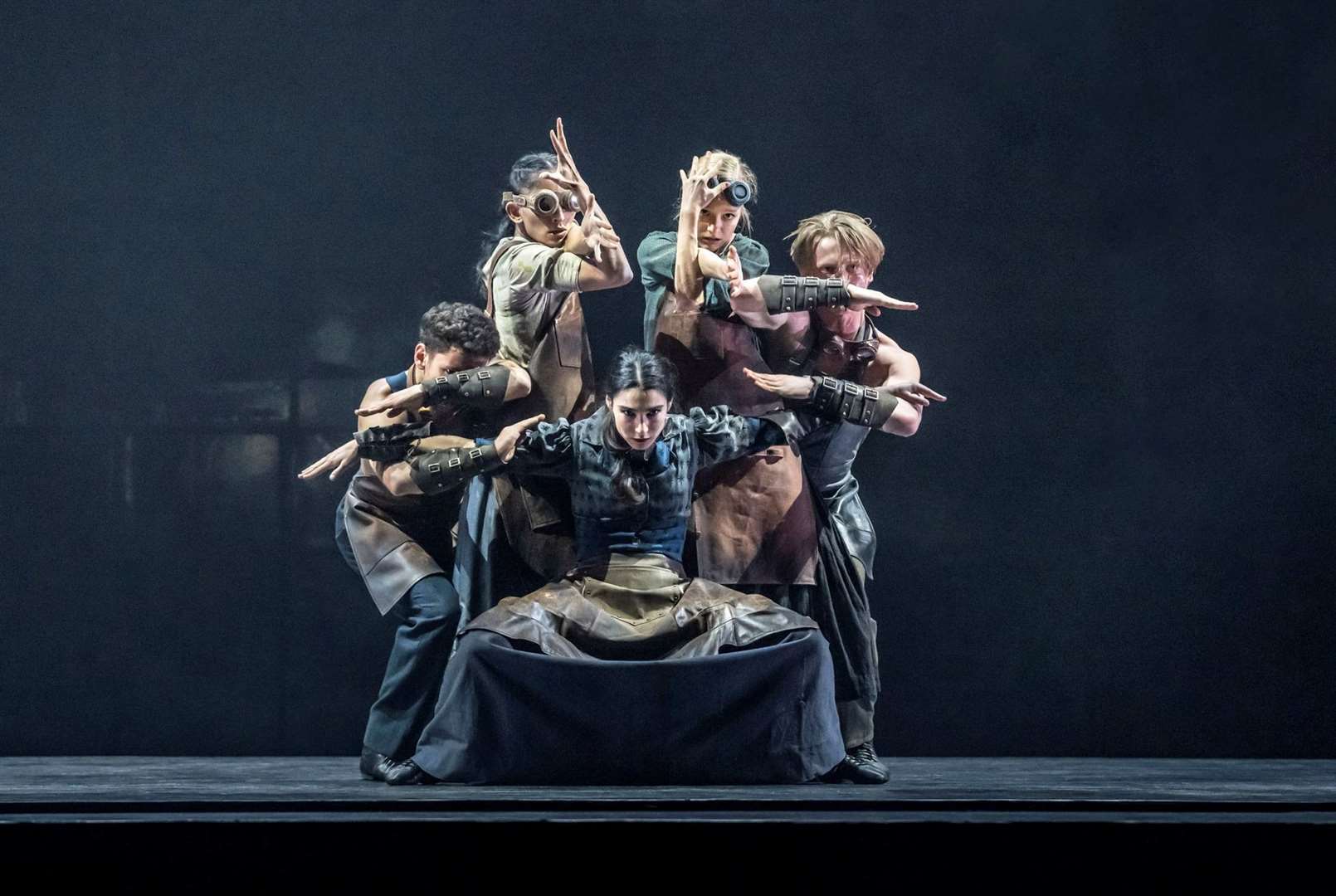PEAKY BLINDERS by Knight, , Writer - Steven Knight, Choreographer and Director - Benoit Swan Pouffer, Music - Roman Gianarthur, Designer - Moi Tran, Lighting - Natasha Chivers, Costumes - Richard Gellar, Rambert, 2022, Credit: Johan Persson/