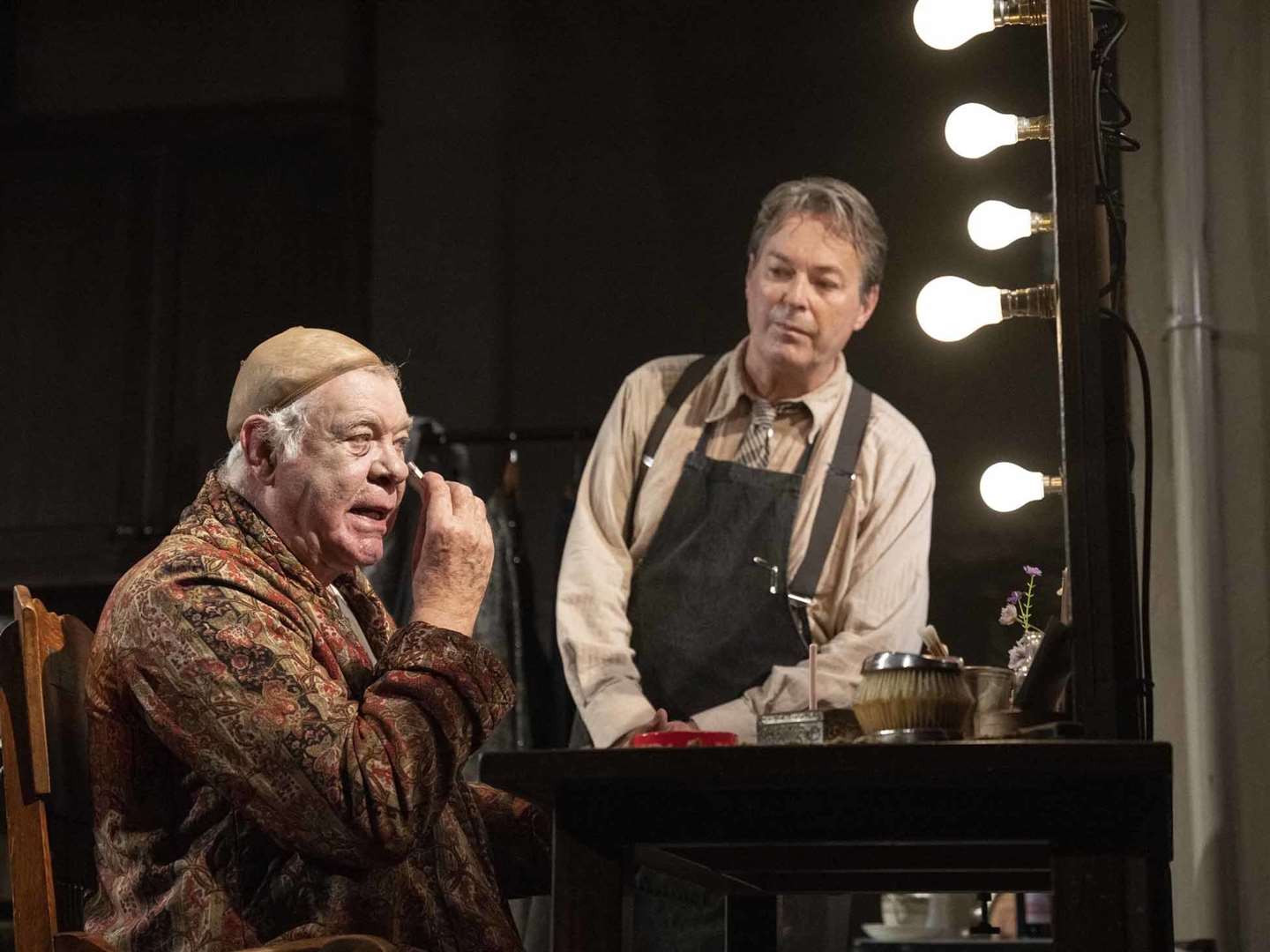 THE DRESSER Julian Clary (Norman) and Matthew Kelly (Sir), photo Alastair Muir