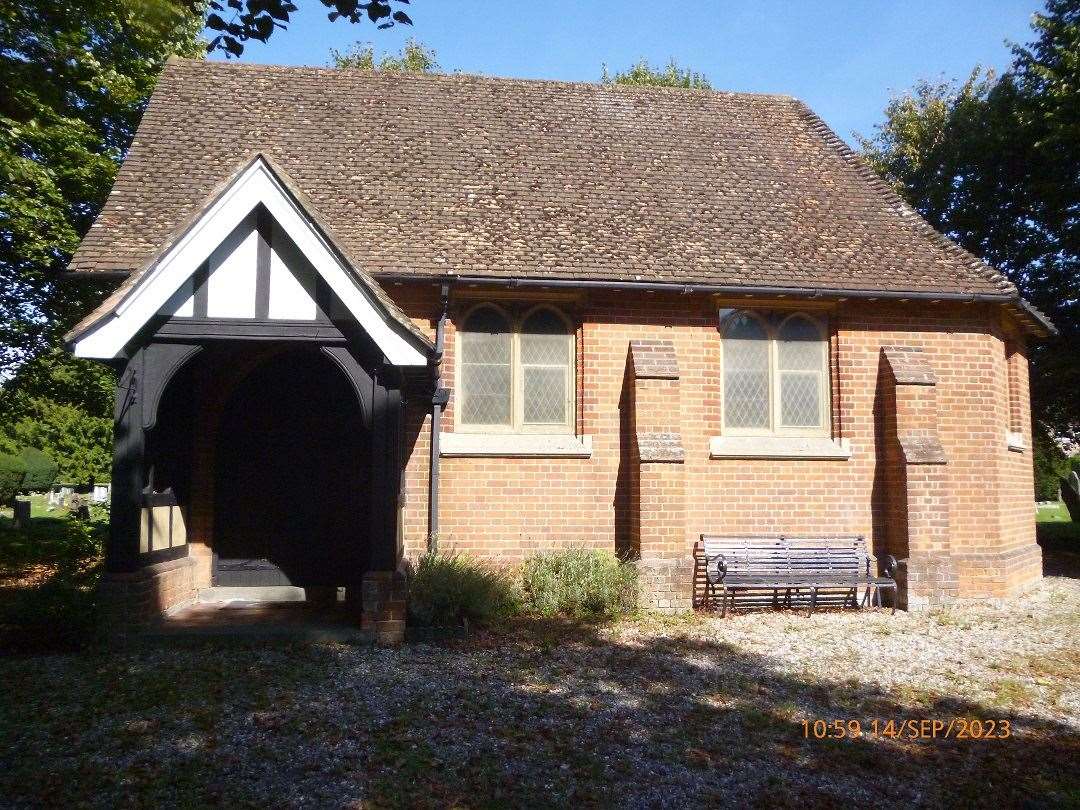 Thatcham, Cemetery Chapel