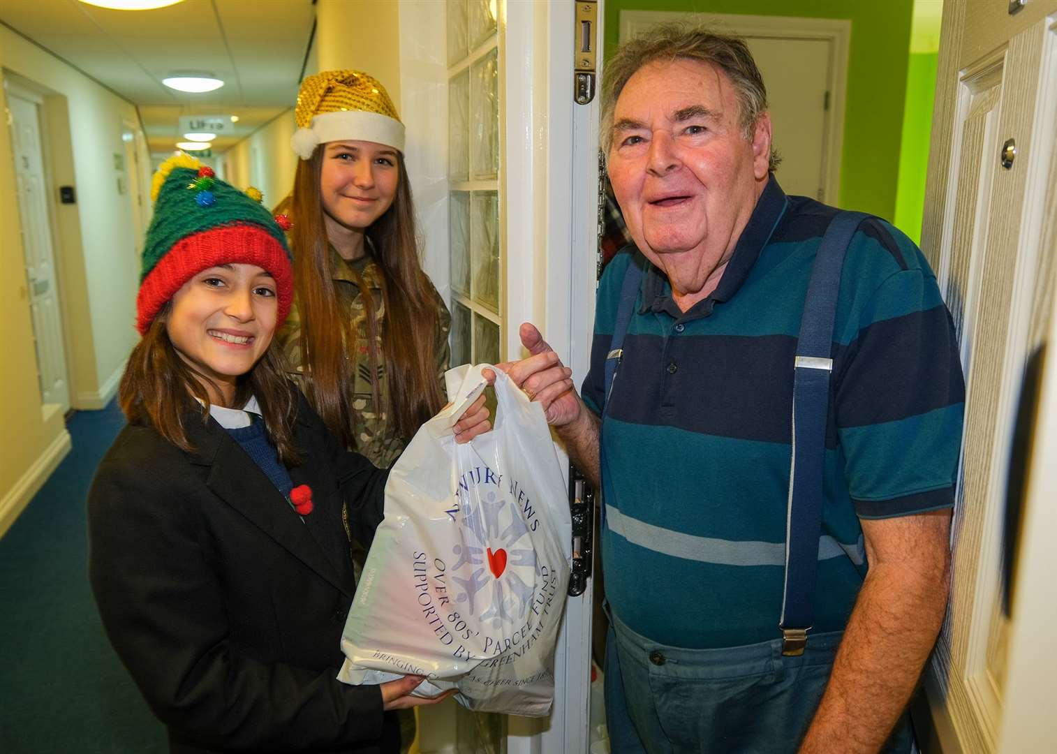 St Bart's pupils delivering parcels at Willow Close, to Edward Smith