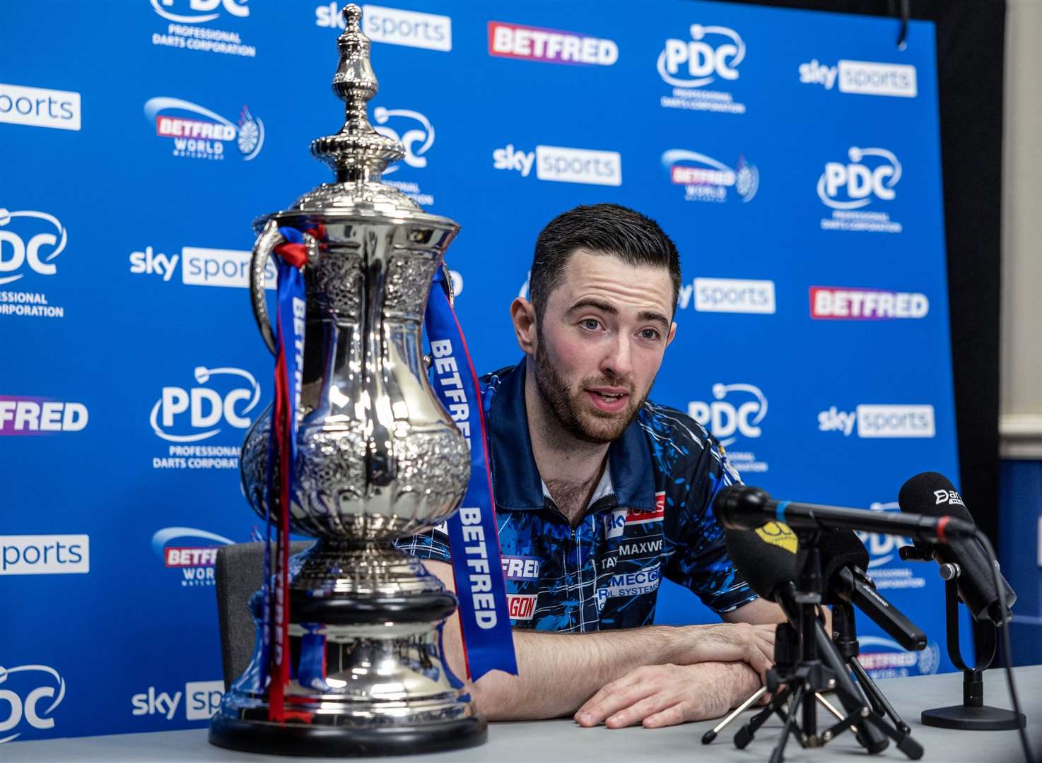 Luke Humphries won the 2024 Betfred World Matchplay in Blackpool - Photo: Mark Robinson/PDC